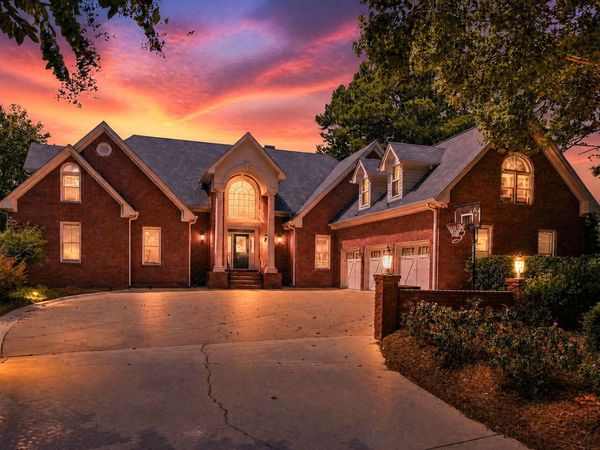 3117 Lake Park Drive, Jonesboro, GA 30236