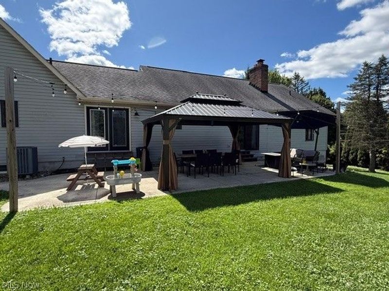 5271 Wilkes Road, Atwater, OH 44201 Photo 3