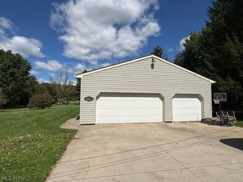 5271 Wilkes Road, Atwater, OH 44201 Photo 6