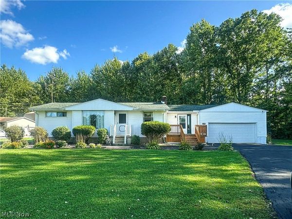 328 Geauga Portage Easterly Road NE, Cortland, OH 44410