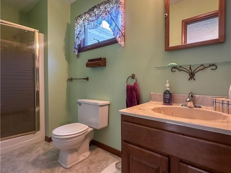 328 Geauga Portage Easterly Road NE, Cortland, OH 44410 Photo 21