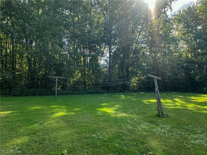 328 Geauga Portage Easterly Road NE, Cortland, OH 44410 Photo 5
