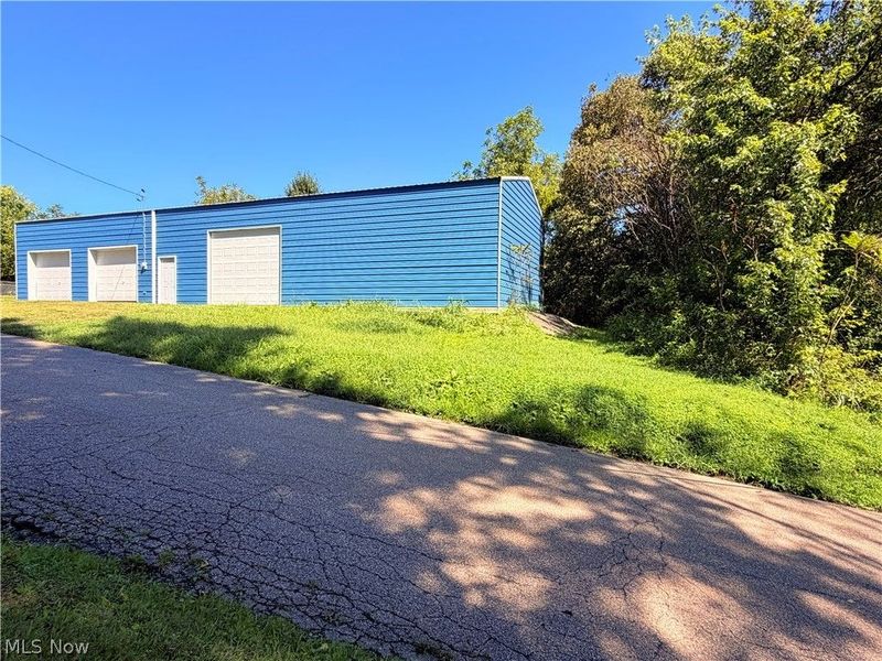 532 8th , Belpre, OH 45714 Photo 3