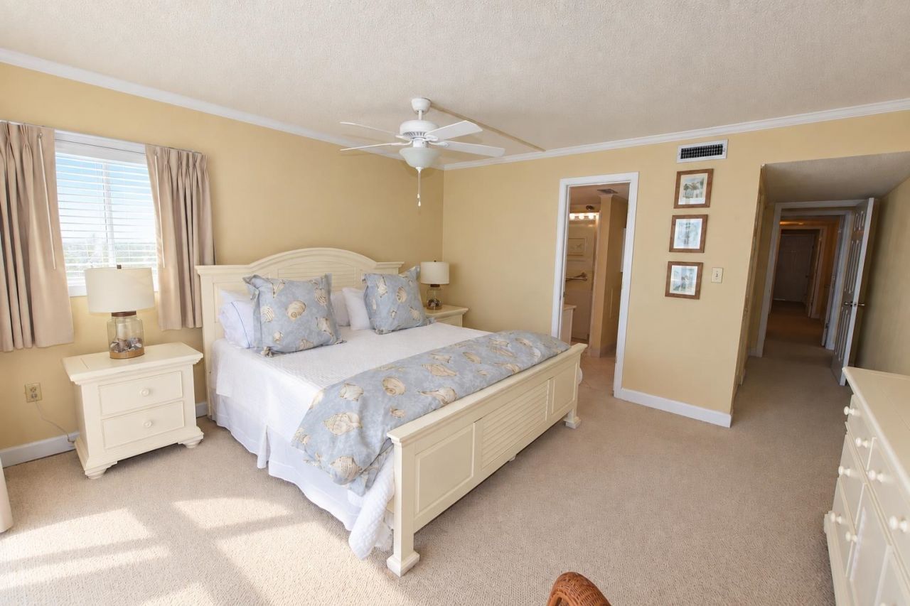 1012 N Waccamaw Dr. Photo 18