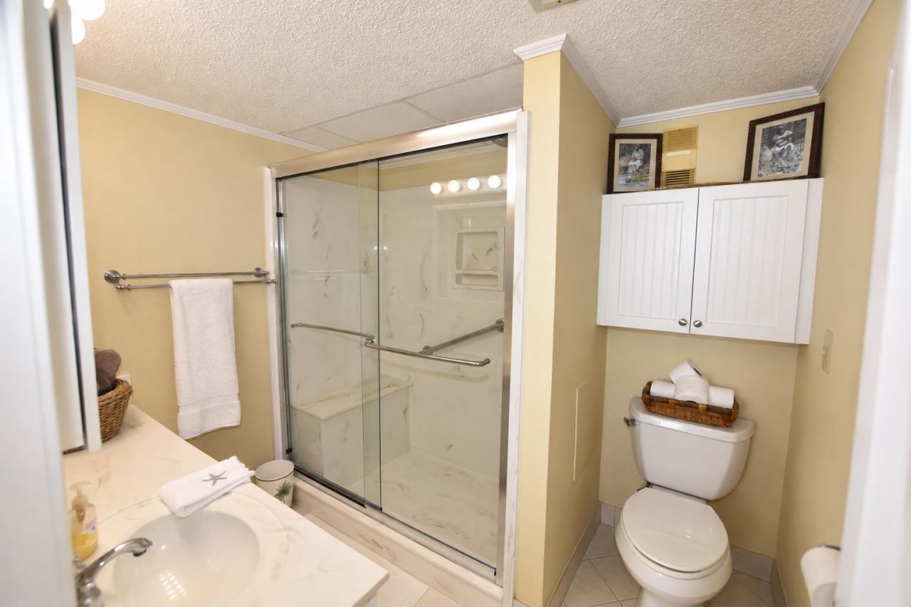 1012 N Waccamaw Dr. Photo 26