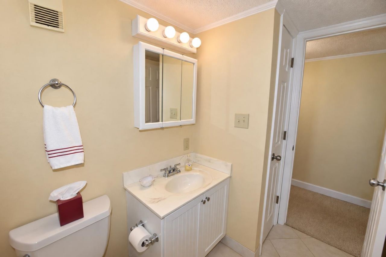 1012 N Waccamaw Dr. Photo 38