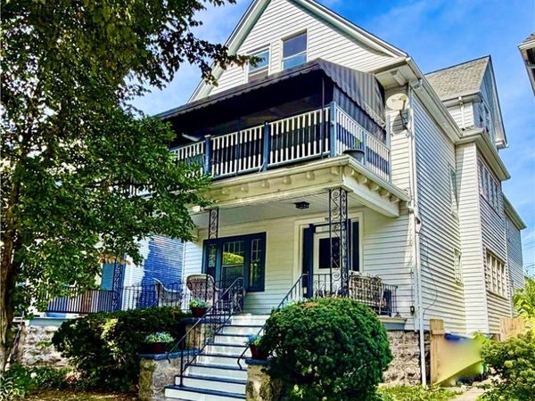 707 Columbus Parkway, Buffalo, NY 14213