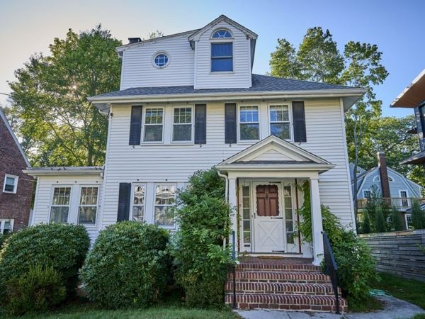 9 Princeton St, Newton, MA 02458