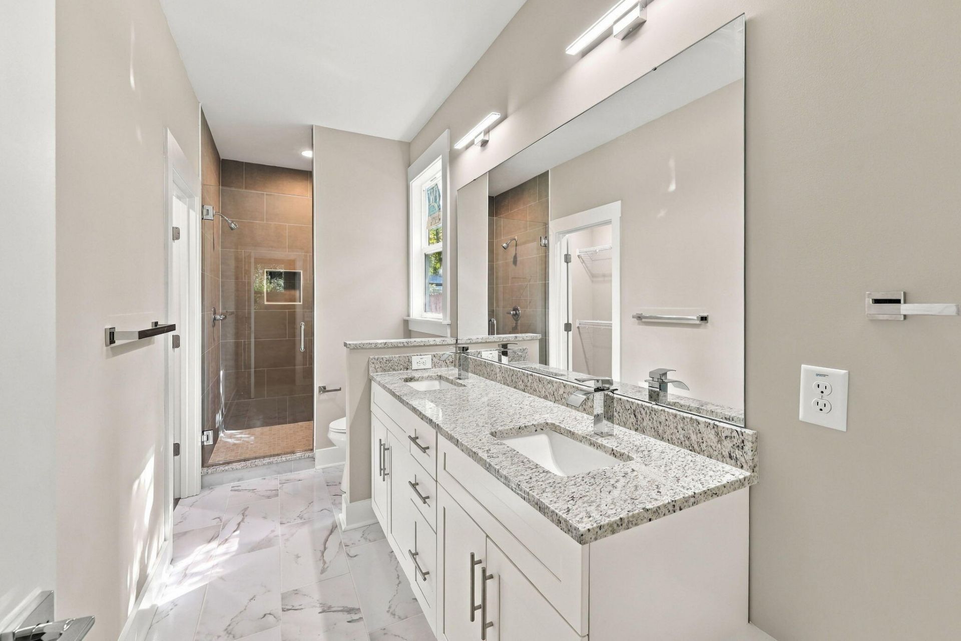 5816 Beverly Drive Photo 19