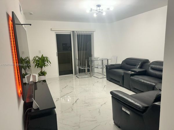 14951 SW 82nd Ln , Unit 17-305, Miami, FL 33193