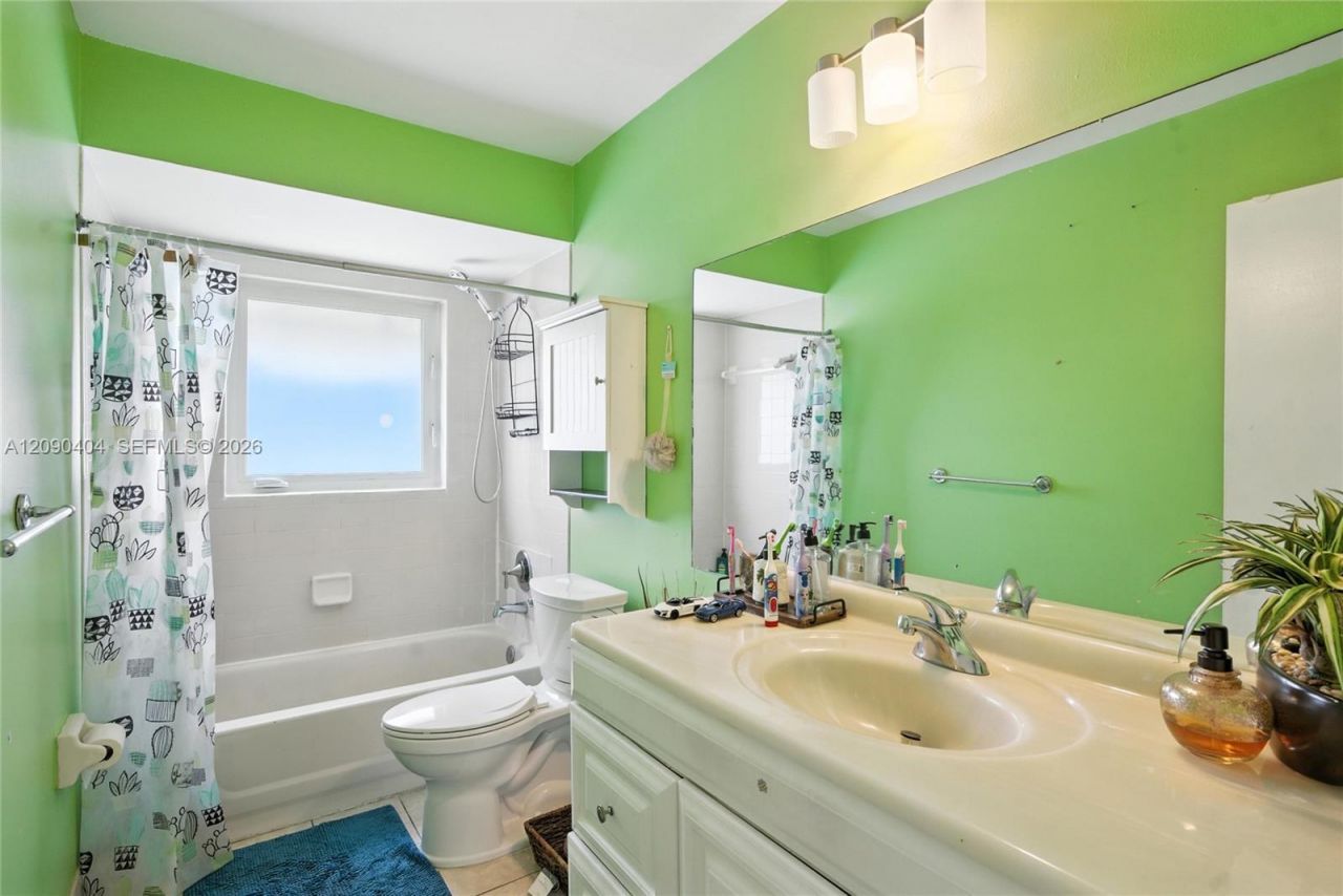 6990 NW 23rd St , Margate, FL 33063 Photo