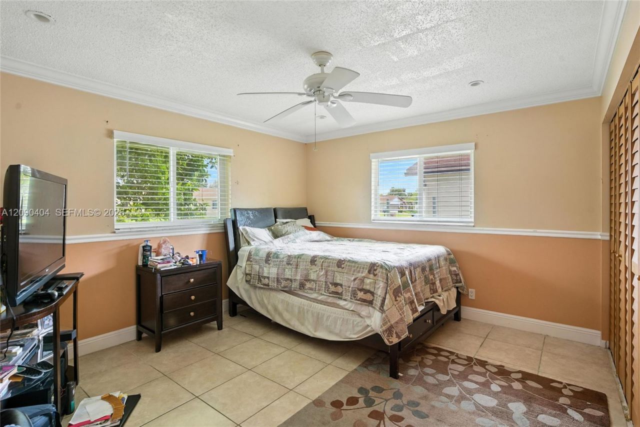 6990 NW 23rd St , Margate, FL 33063 Photo