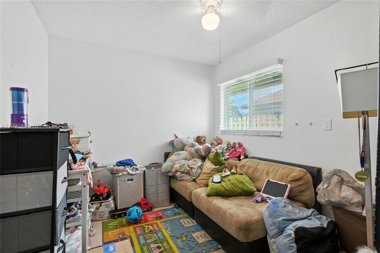 6990 NW 23rd St , Margate, FL 33063 Photo