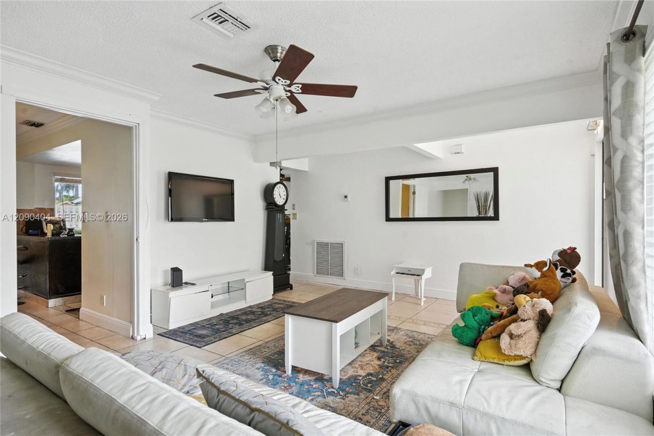 6990 NW 23rd St , Margate, FL 33063 Photo
