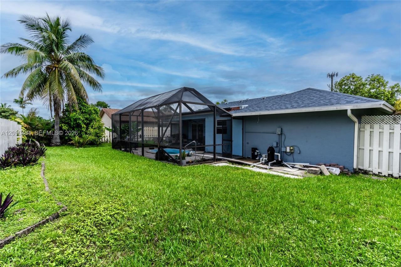 6990 NW 23rd St , Margate, FL 33063 Photo