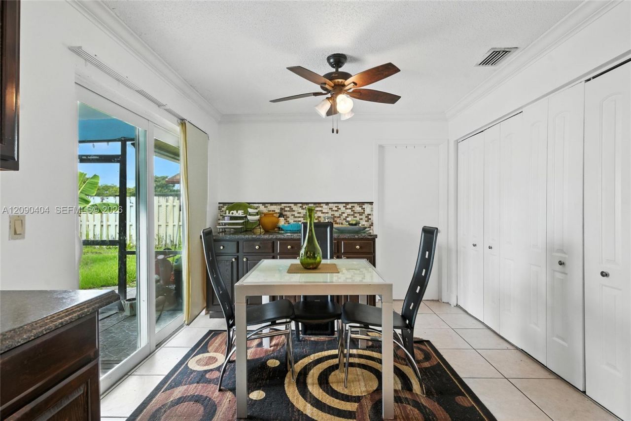 6990 NW 23rd St , Margate, FL 33063 Photo