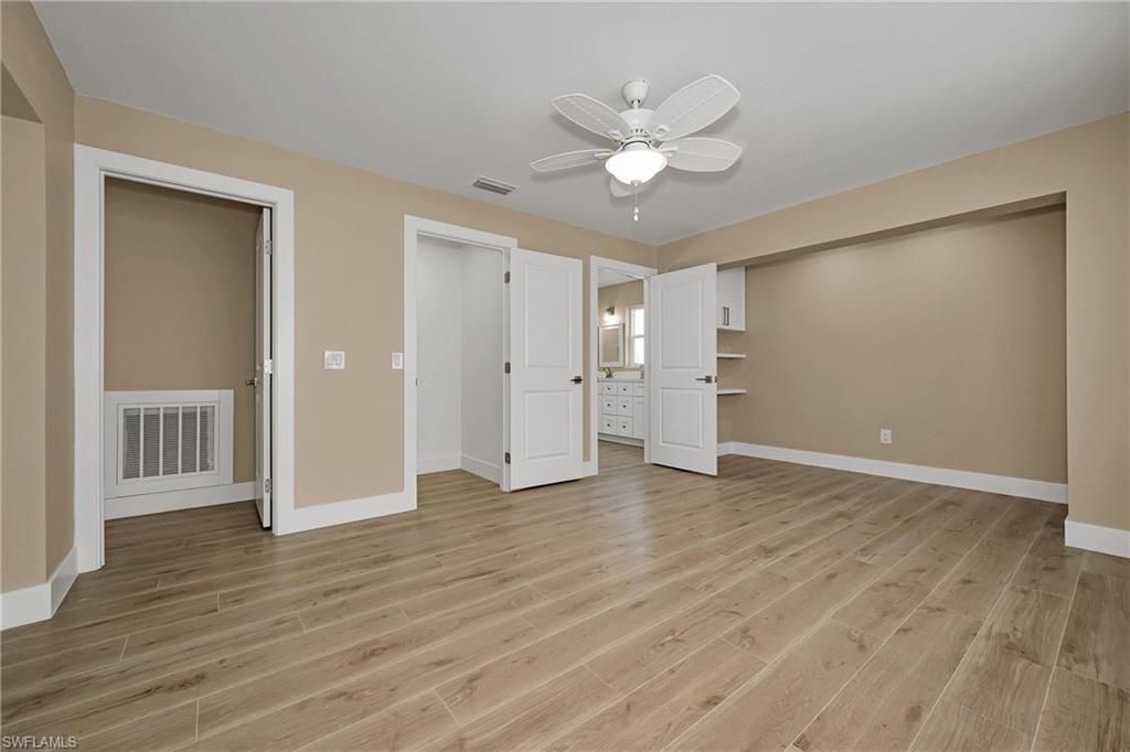5885 Pine Tree Dr , Sanibel, FL 33957 Photo