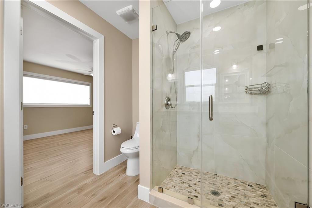 5885 Pine Tree Dr , Sanibel, FL 33957 Photo