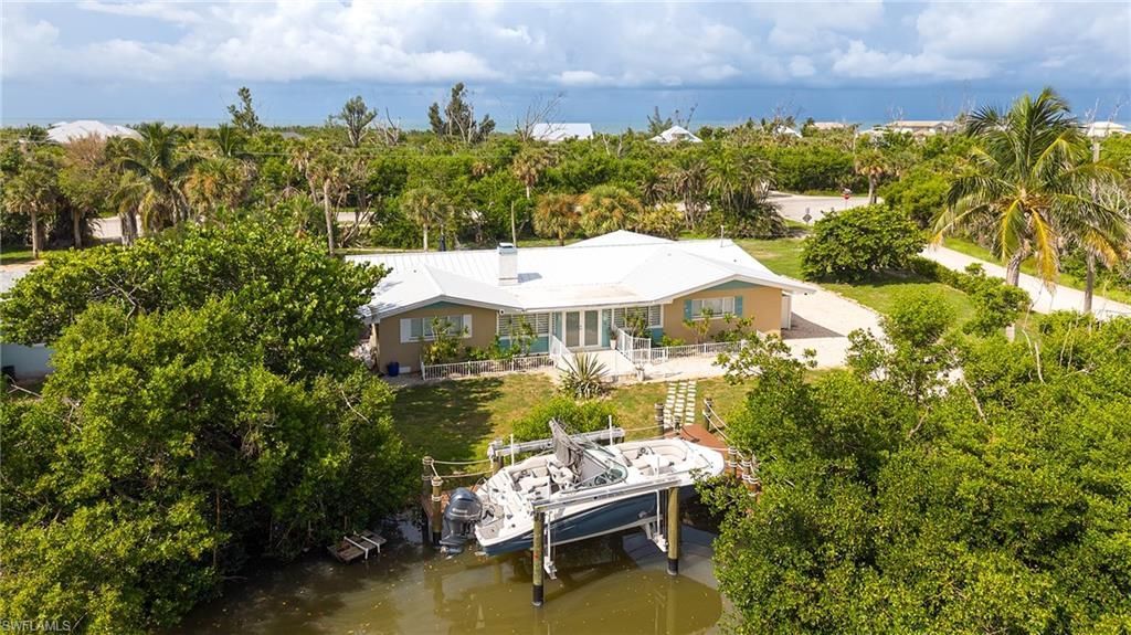 5885 Pine Tree Dr , Sanibel, FL 33957 Photo