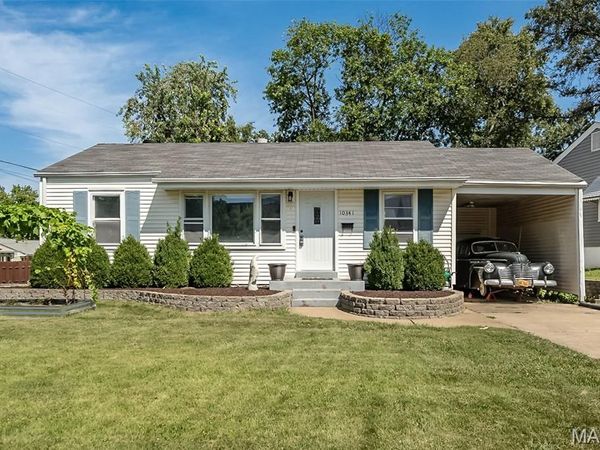 10341 Saint Katherine Lane , St Ann, MO 63074