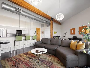2502 Live Oak Street, Unit 329, Dallas, TX 75204