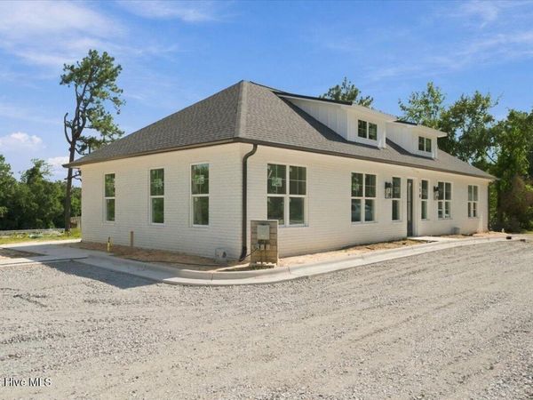110 Closter Avenue , Southern Pines, NC 28387