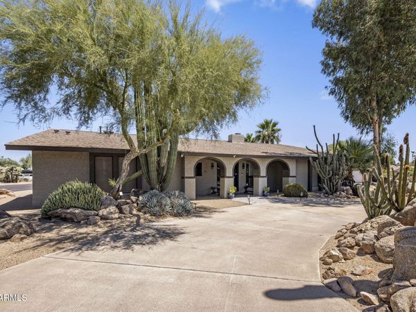 852 W CARIBBEAN Lane, Phoenix, AZ 85023