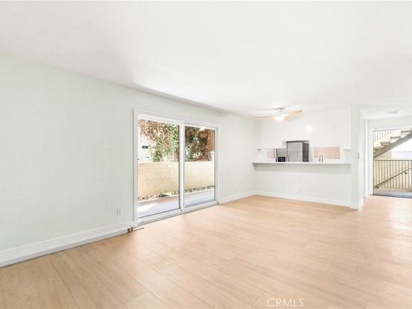1042 Gladys, Unit 4, Long Beach, CA 90804
