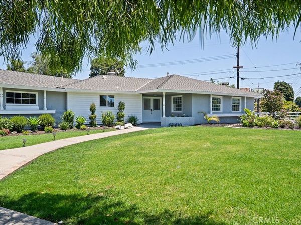 18211 Fairhaven, Santa Ana, CA 92705