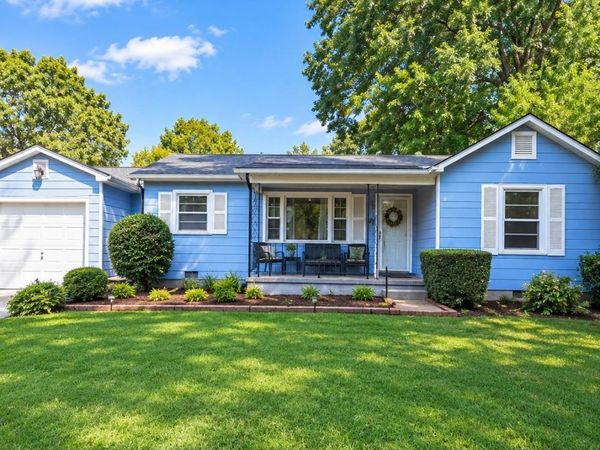 3828 Plainview Road, Charlotte, NC 28208