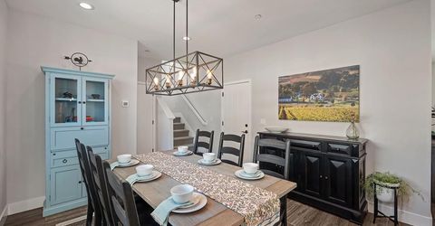 960 Farmhouse Way, Folsom, CA 95630 Photo