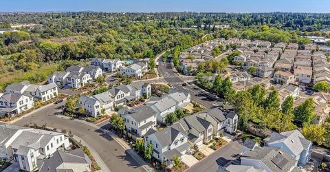 960 Farmhouse Way, Folsom, CA 95630 Photo