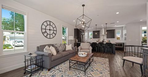 960 Farmhouse Way, Folsom, CA 95630 Photo