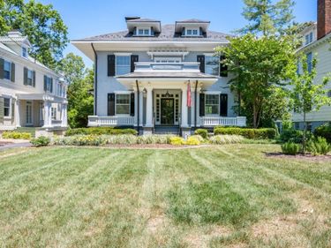 2140 Rivermont Avenue, Lynchburg, VA 24503