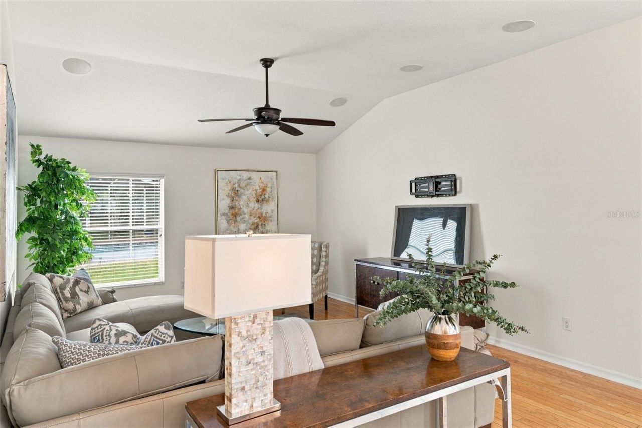 12427 Bristol Commons Circle , Tampa, FL 33626 Photo
