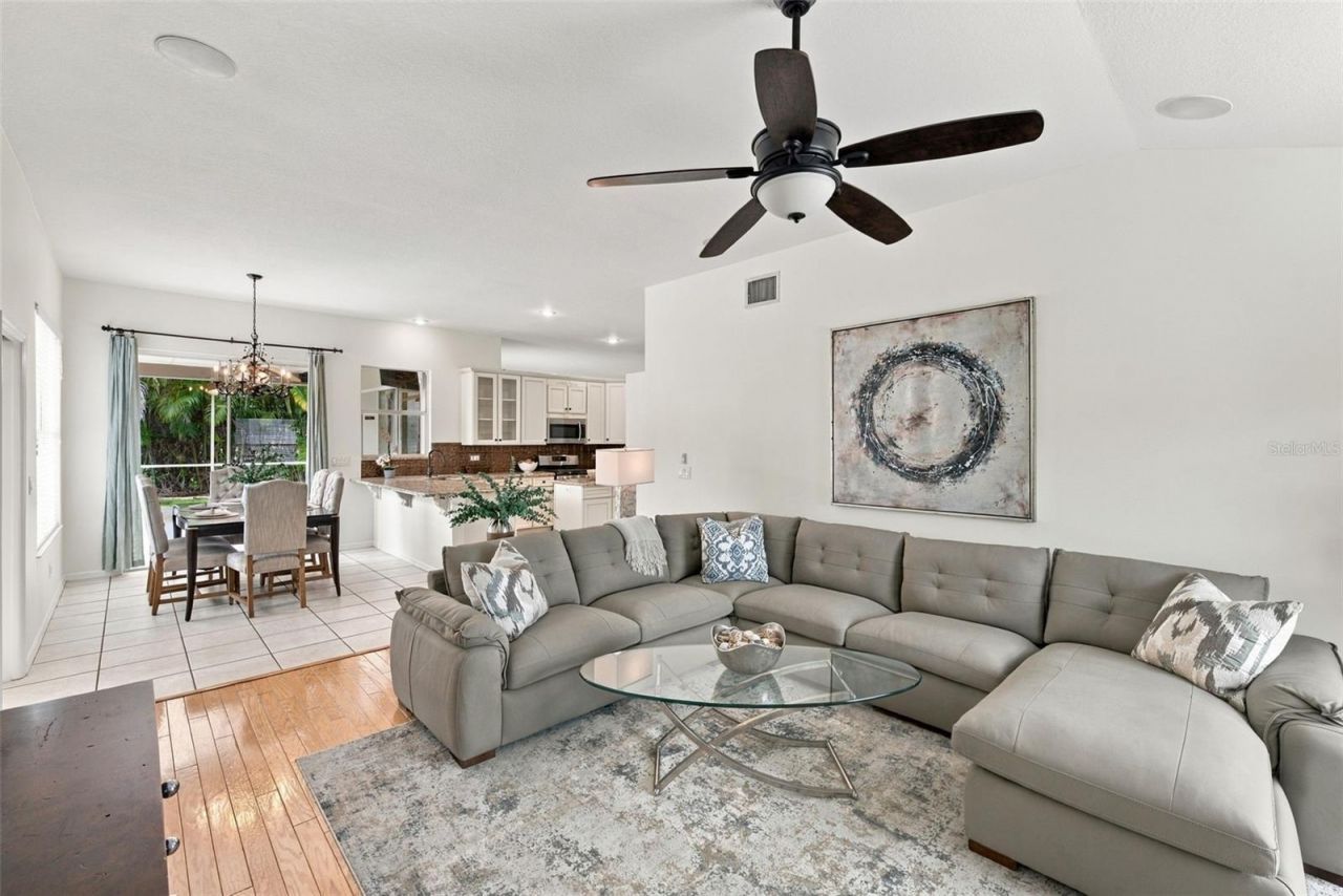 12427 Bristol Commons Circle , Tampa, FL 33626 Photo