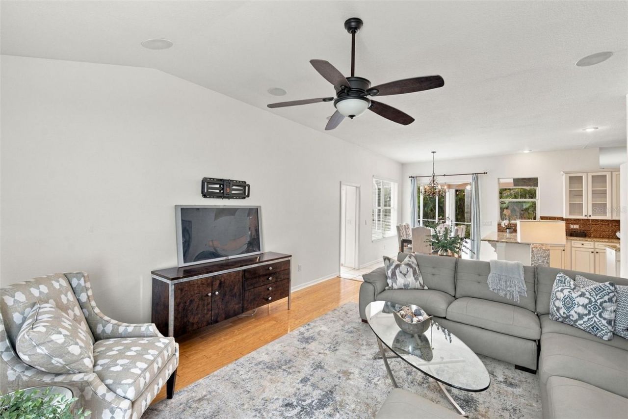 12427 Bristol Commons Circle , Tampa, FL 33626 Photo