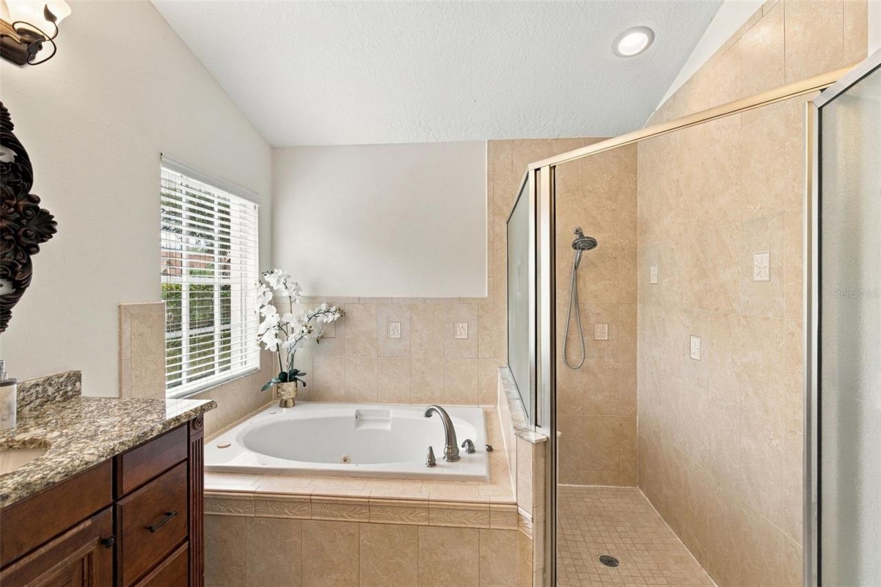 12427 Bristol Commons Circle , Tampa, FL 33626 Photo