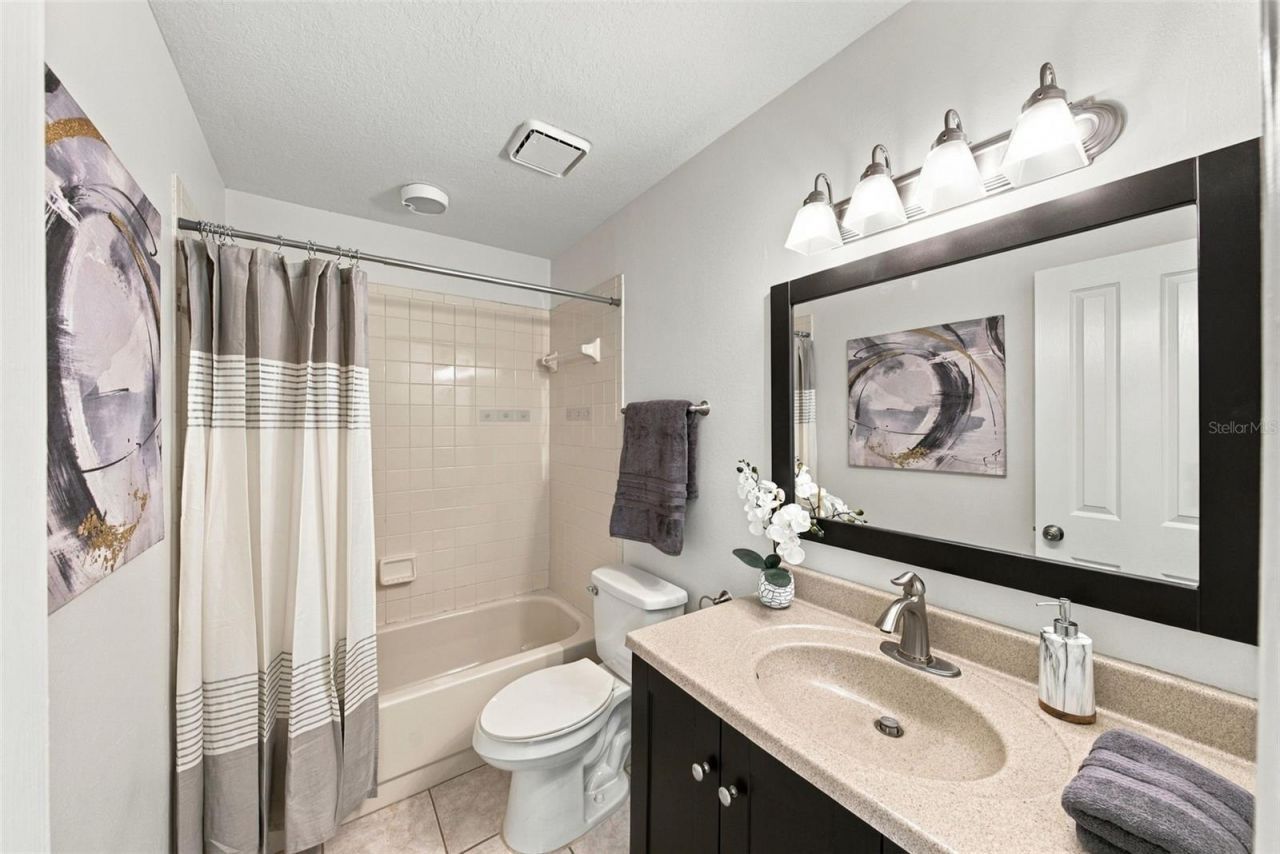 12427 Bristol Commons Circle , Tampa, FL 33626 Photo