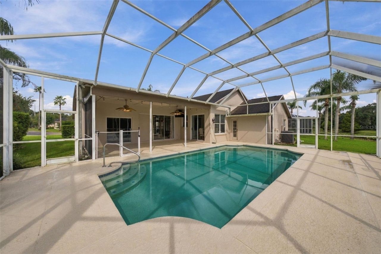 12427 Bristol Commons Circle , Tampa, FL 33626 Photo