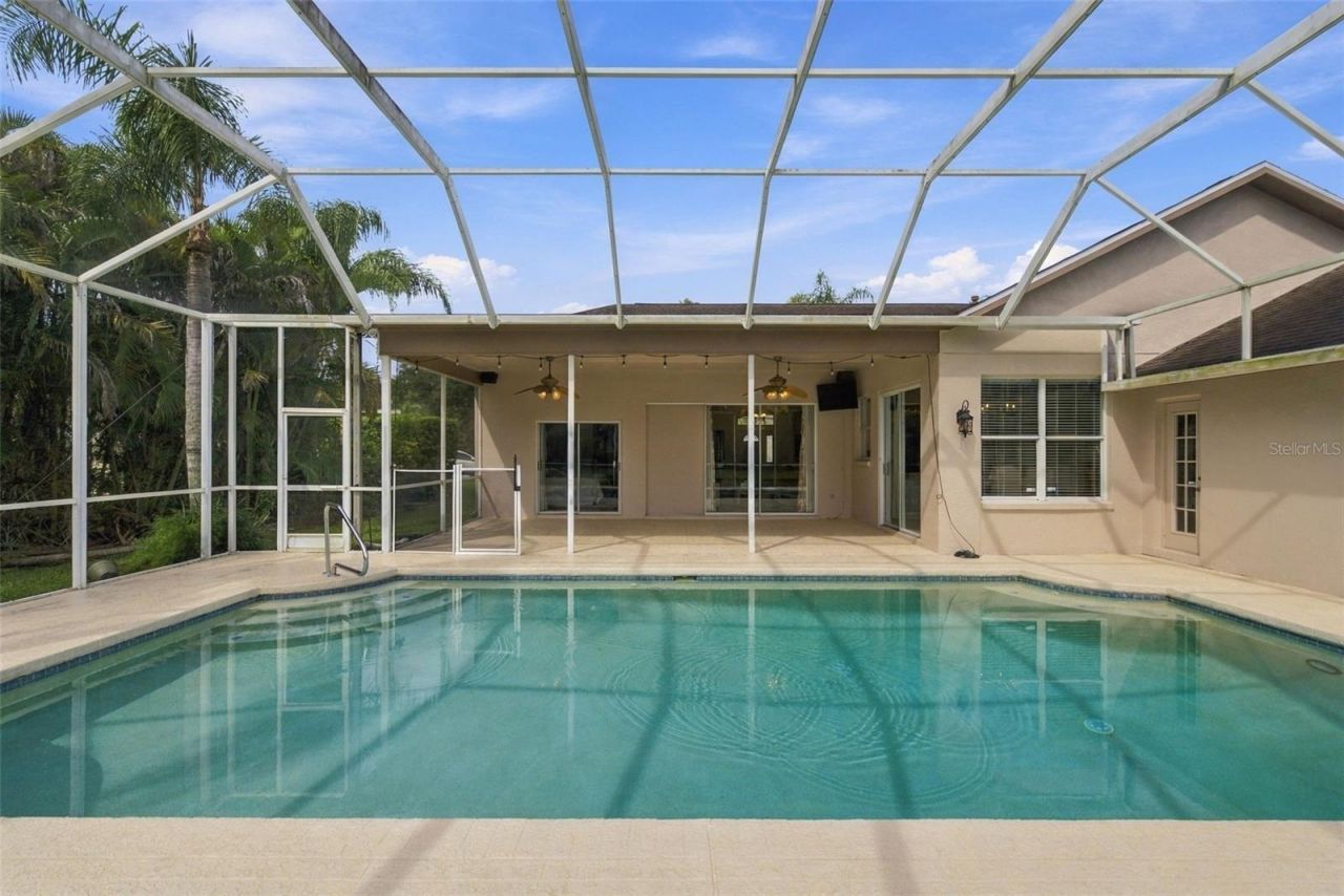12427 Bristol Commons Circle , Tampa, FL 33626 Photo