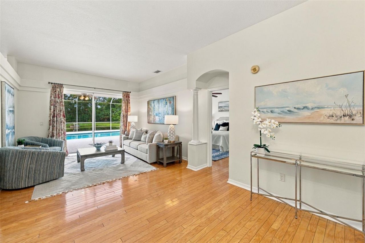 12427 Bristol Commons Circle , Tampa, FL 33626 Photo