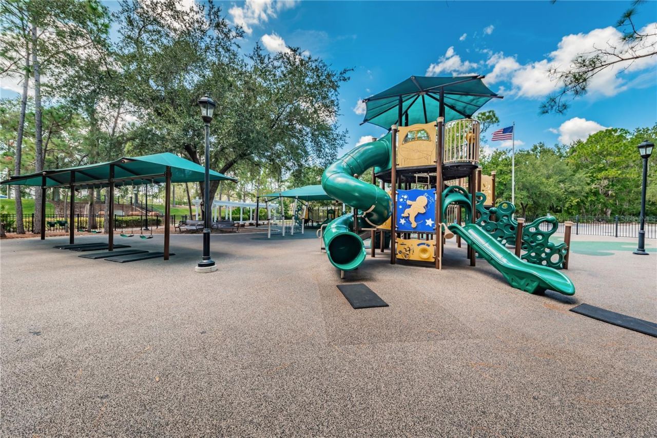 12427 Bristol Commons Circle , Tampa, FL 33626 Photo