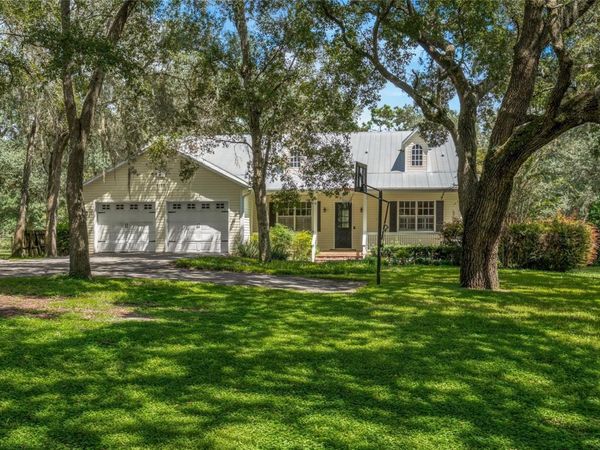 6122 REGINA PLACE , LAND O LAKES, FL 34639
