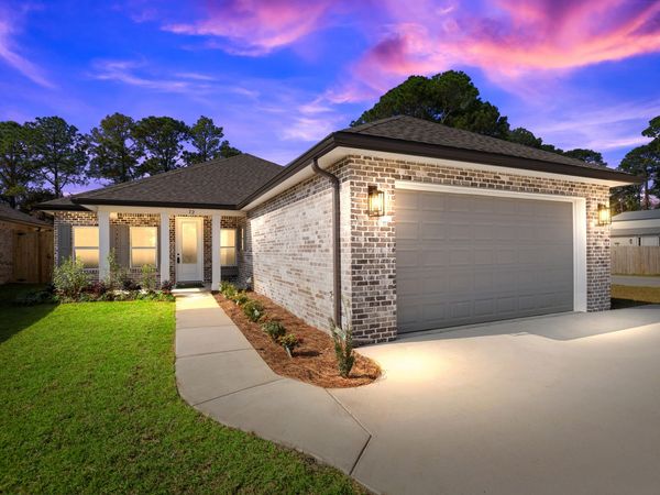 305 Howard Street, Niceville, FL 32578