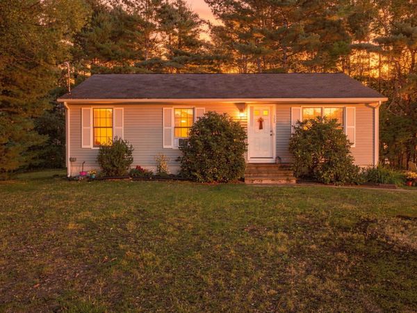 306 South, Douglas, MA 01516