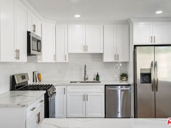 733 N Hayworth Avenue , Unit 2, Los Angeles, CA 90046