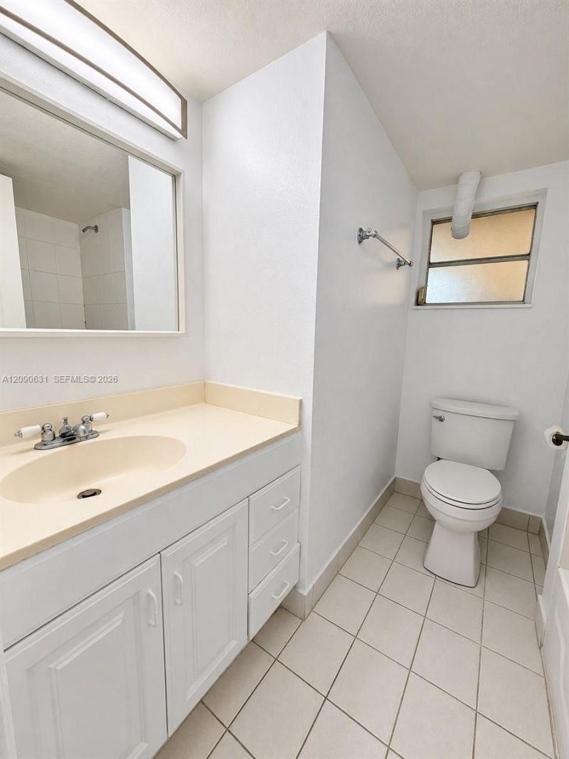 816 NW 87th Ave , Unit 203, Miami, FL 33172 Photo