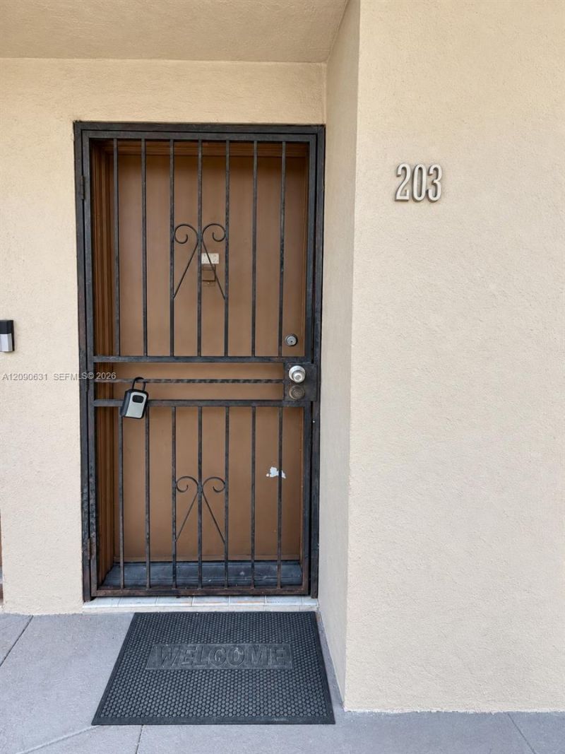 816 NW 87th Ave , Unit 203, Miami, FL 33172 Photo