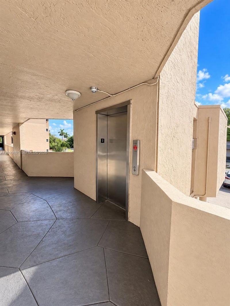 816 NW 87th Ave , Unit 203, Miami, FL 33172 Photo